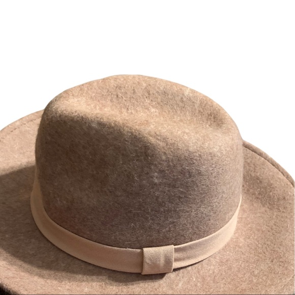 ZARA Camel 100% Wool Hat Bloggers Fav - Picture 2 of 7